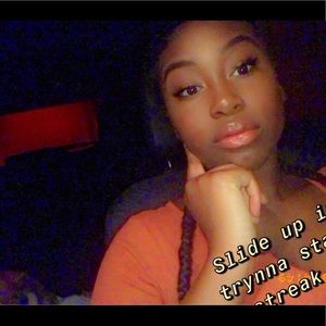 Meet your Posher, Shakainah